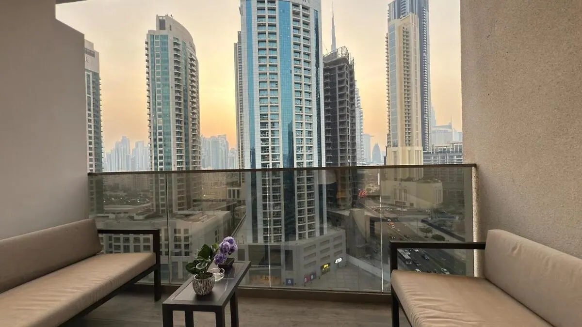 Appartamento Burj Khalifa View 5 Mins Walk To Dubai Mall